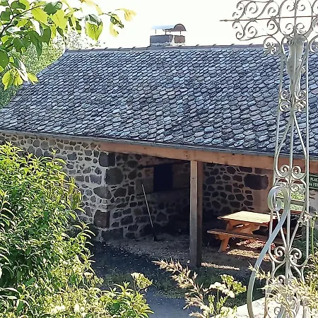 Holiday home L'oustalou *