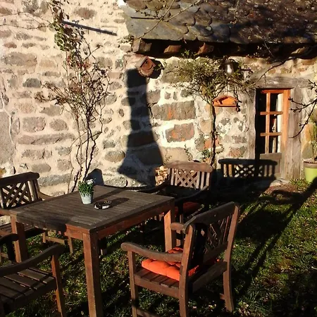 度假居 劳斯泰勒度假屋 *