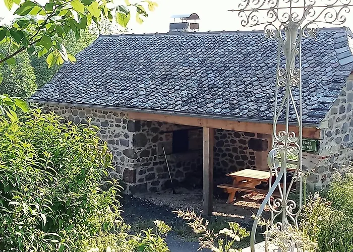 Hébergement de vacances L'oustalou *